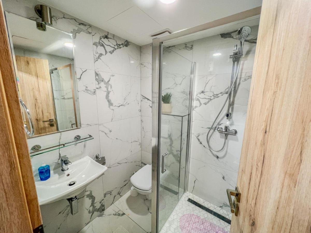Villa Bauhaus Labi Garden Wellness Apartman Siofok Ngoại thất bức ảnh